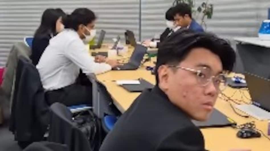 While some appreciated the transparency, others questioned whether the take-home amount is sufficient for a decent lifestyle in Japan, especially in expensive urban centres While some appreciated the transparency, others questioned whether the take-home amount is sufficient for a decent lifestyle in Japan, especially in expensive urban centres