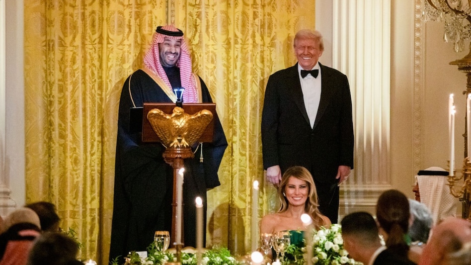 US President Donald Trump on Tuesday (local time) declared that the United States would designate Saudi Arabia as a major non-NATO ally while hosting Crown Prince Mohammed bin Salman at a White House gala dinner. US President Donald Trump on Tuesday (local time) declared that the United States would designate Saudi Arabia as a major non-NATO ally while hosting Crown Prince Mohammed bin Salman at a White House gala dinner.