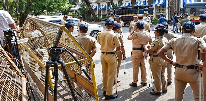 Emergency searches in Delhi after bomb threats sent to British School and two others (Representative Image) Emergency searches in Delhi after bomb threats sent to British School and two others (Representative Image)