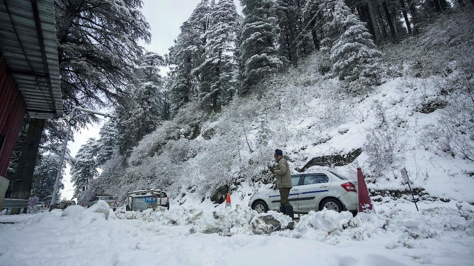 Popular tourist towns also shivered, with Manali and Narkanda recording 2.1°C. Popular tourist towns also shivered, with Manali and Narkanda recording 2.1°C.