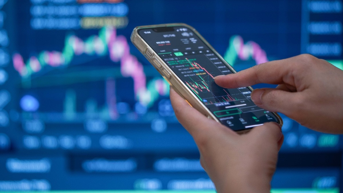 In the corporate actions today, shares of Ingersoll-Rand (India) shall trade ex-dividend today.