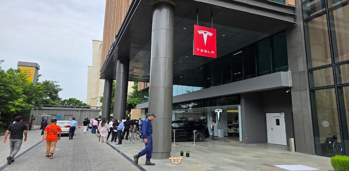 Tesla wants to build an EV ecosystem in India first, says report Tesla wants to build an EV ecosystem in India first, says report