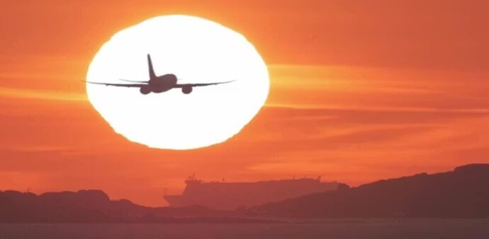 Airbus’ rapid grounding directive underscores how even minor design flaws can become major operational risks under extreme solar conditions. Airbus’ rapid grounding directive underscores how even minor design flaws can become major operational risks under extreme solar conditions.