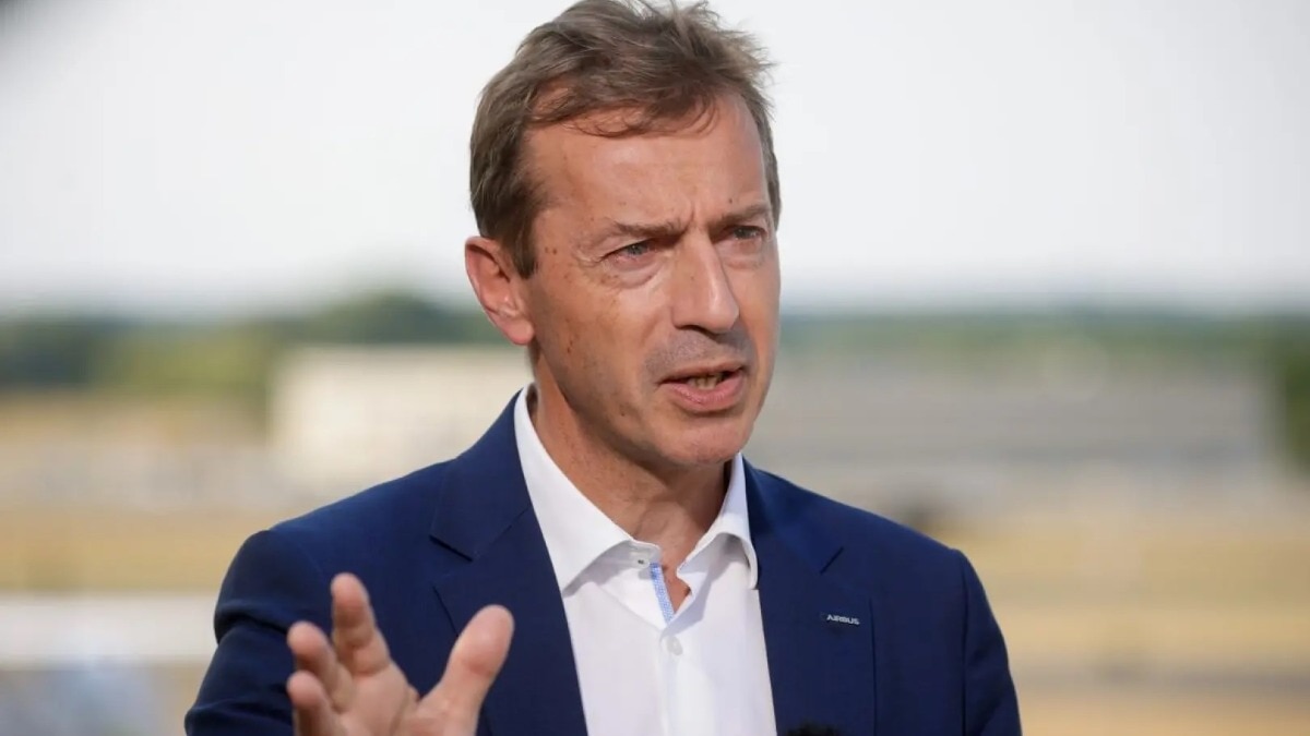 Airbus revealed that the action follows a recent incident involving an A320-family aircraft where intense solar radiation was found to potentially corrupt critical data used by the flight control system.