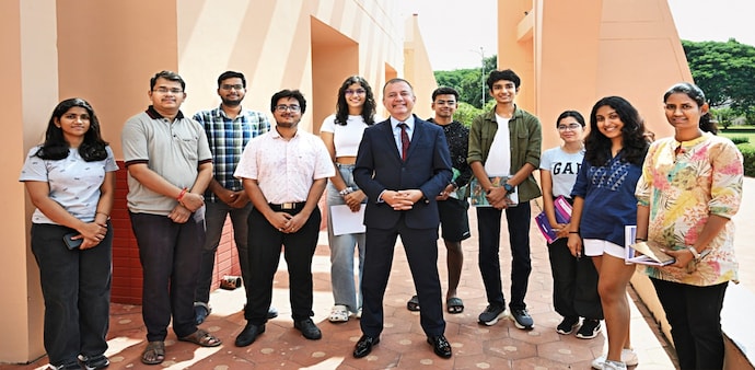 IIM Indore ranked 5th in BT-MDRA India's Best B-Schools annual rankings. IIM Indore ranked 5th in BT-MDRA India's Best B-Schools annual rankings.