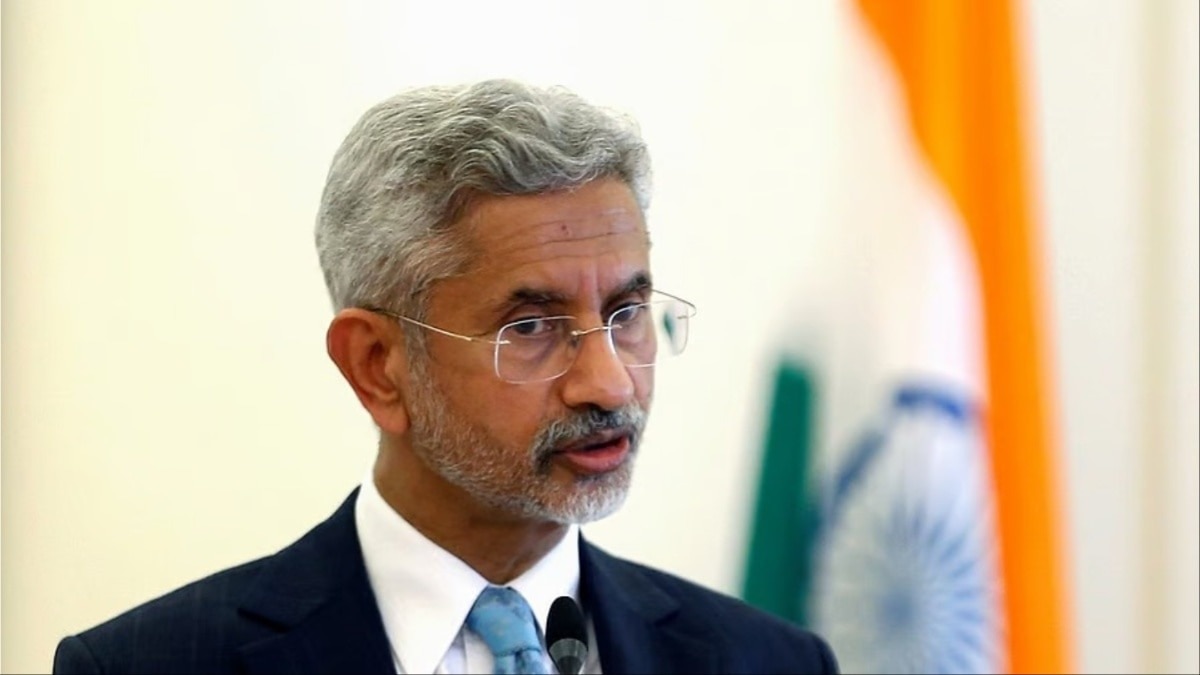 Without naming any country, he stressed that India must convey that using “talent across boundaries is to our mutual benefit.” Without naming any country, he stressed that India must convey that using “talent across boundaries is to our mutual benefit.”