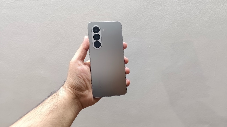 Realme P4x 5G Realme P4x 5G