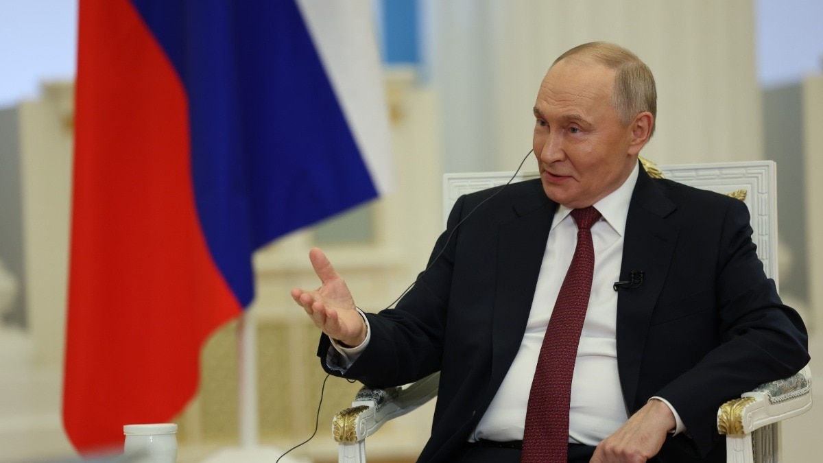 'Won't be resolved in a few months by clicking a button,' Putin on complexities of Israel-Palestine conflict Putin also highlighted the complexity of the Palestinian issue, noting that it cannot be resolved quickly or with simple solutions.