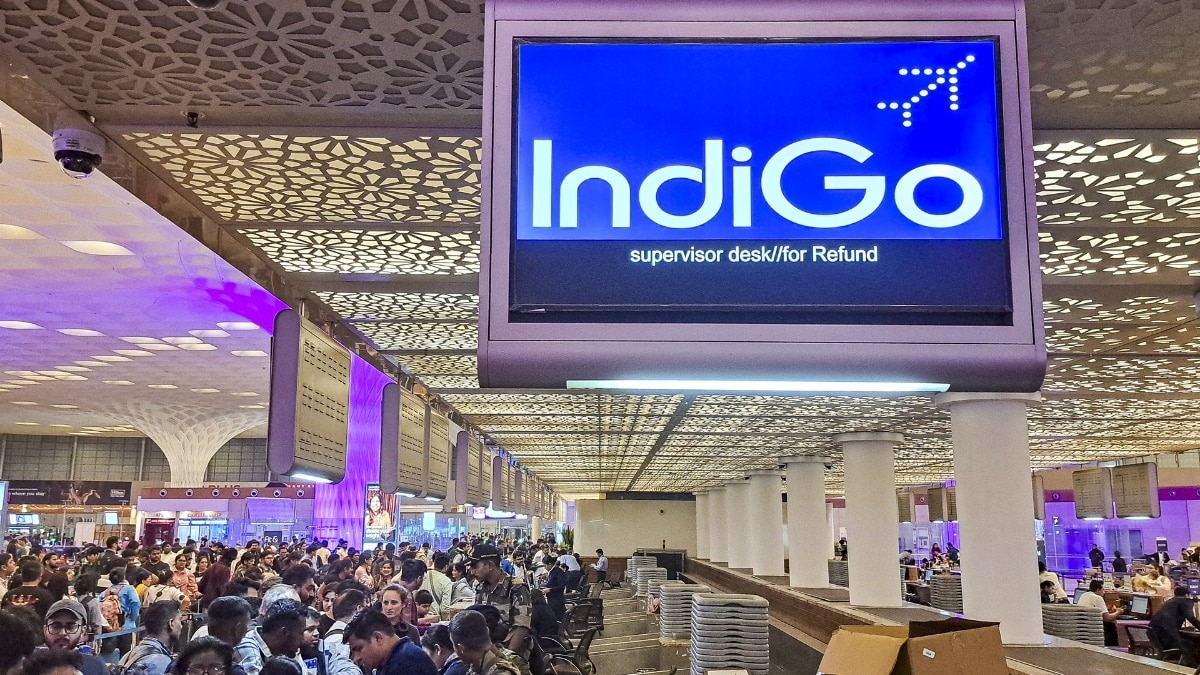 On Friday, IndiGo cancelled more than 400 domestic flights, while many others were severely delayed.
