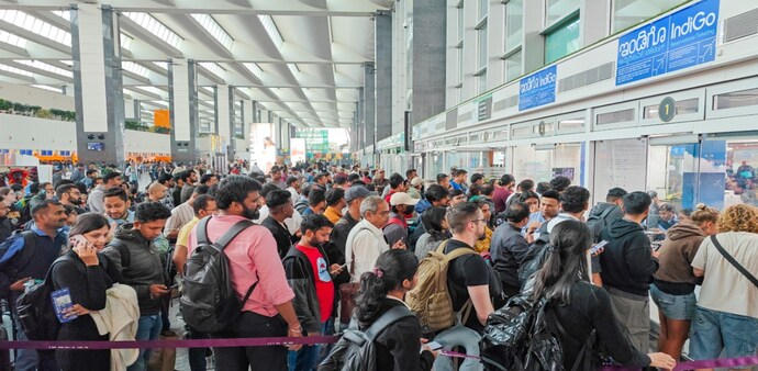 Rahul Gandhi blames IndiGo chaos on government’s monopoly model Rahul Gandhi blames IndiGo chaos on government’s monopoly model