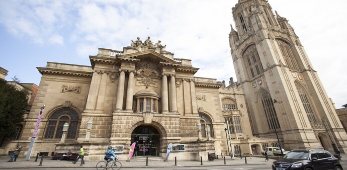Bristol Museum theft: Many Indian artefacts stolen Bristol Museum theft: Many Indian artefacts stolen
