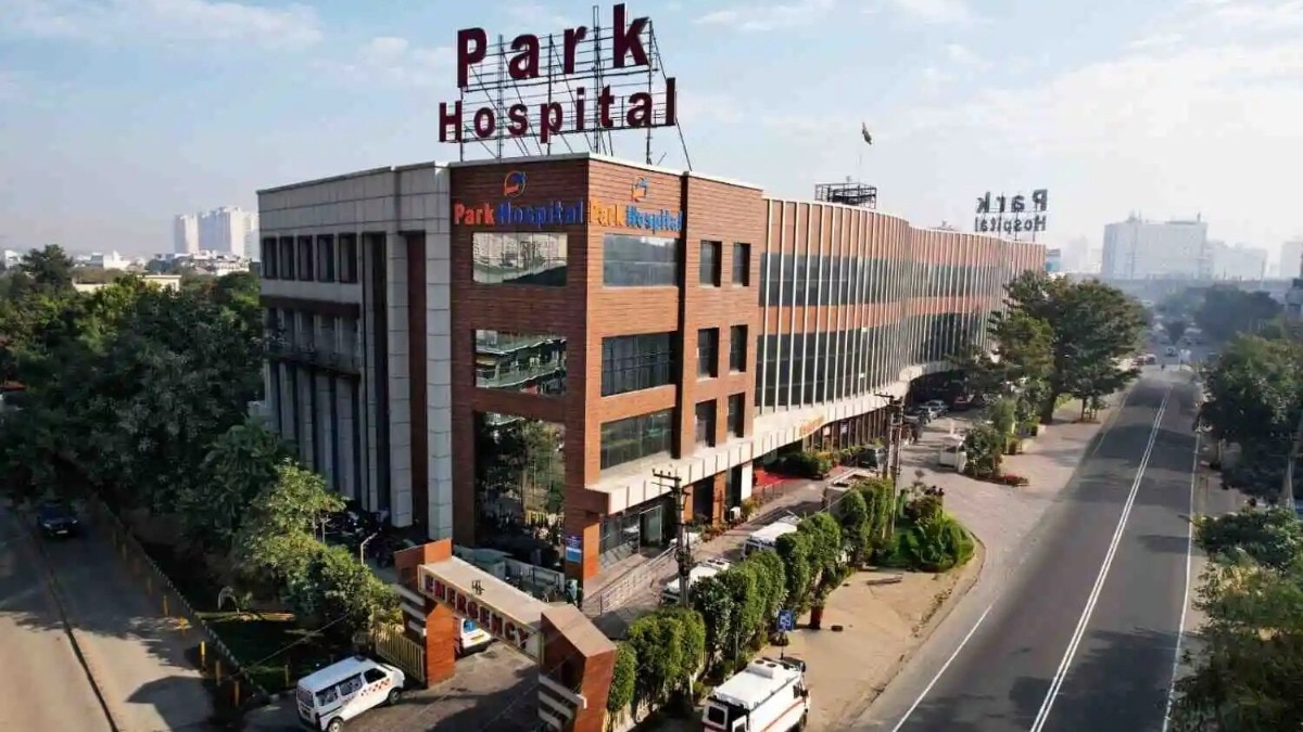 Incorporated in 2011, New Delhi-based Park Medi World is a private hospital chain operating primarily in North India, with a total bed capacity of 3,000 beds.