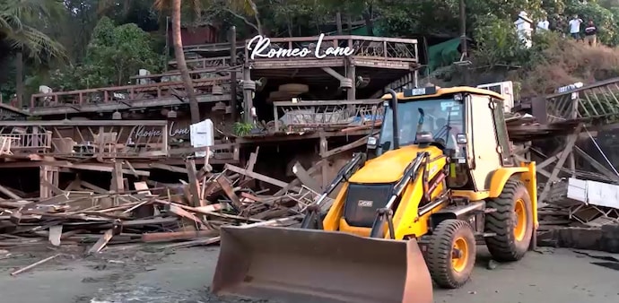 Goa nightclub fire: Authorities seal multiple nightclubs and restaurants for violation of rules Goa nightclub fire: Authorities seal multiple nightclubs and restaurants for violation of rules
