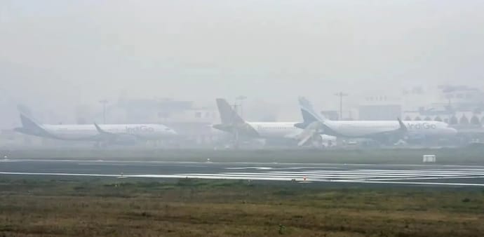 Only six airports in India — Delhi, Lucknow, Jaipur, Amritsar, Bengaluru and Kolkata — currently have the infrastructure and technology to support CAT III operations during dense fog. Only six airports in India — Delhi, Lucknow, Jaipur, Amritsar, Bengaluru and Kolkata — currently have the infrastructure and technology to support CAT III operations during dense fog.