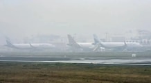 Fog disrupts Delhi air travel: Air India, IndiGo, SpiceJet issue warnings; CAT III ops in place at airport Flight disruptions likely in Delhi as dense fog affects visibility, airlines warn