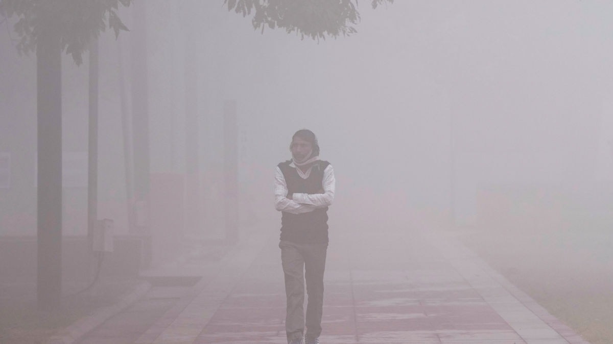 IMD warns of severe cold, dense fog in Delhi-NCR until December 27