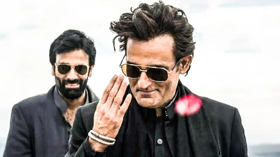 Mangat claimed the actor’s behaviour changed after the success of Dhurandhar. Mangat claimed the actor’s behaviour changed after the success of Dhurandhar.