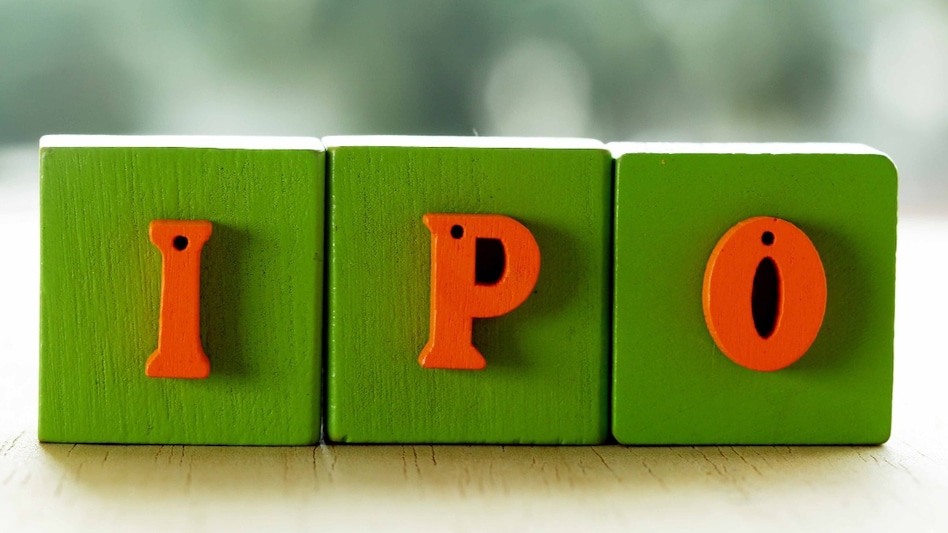 SME IPO fund-raising has expanded even faster at a 46% CAGR, reflecting a more inclusive primary market ecosystem. SME IPO fund-raising has expanded even faster at a 46% CAGR, reflecting a more inclusive primary market ecosystem.