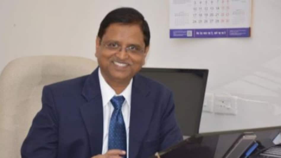 Garg said the government should focus on two key priorities while reforming expenditure—capital spending and public goods and services. Garg said the government should focus on two key priorities while reforming expenditure—capital spending and public goods and services.