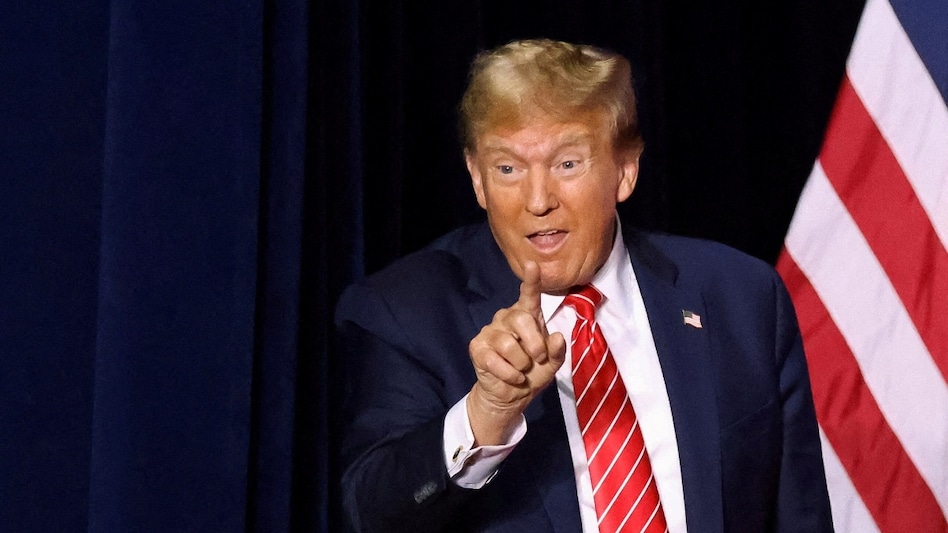 Former envoy Michael McFaul says Trump's actions in Venezuela is "straight-up extortion" Former envoy Michael McFaul says Trump's actions in Venezuela is "straight-up extortion"