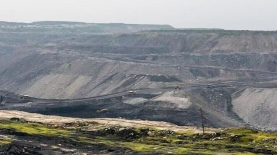 The issue is entirely an offer-for-sale (OFS) of up to 46.57 crore equity shares by the promoter, Coal India Ltd (CIL). The issue is entirely an offer-for-sale (OFS) of up to 46.57 crore equity shares by the promoter, Coal India Ltd (CIL).