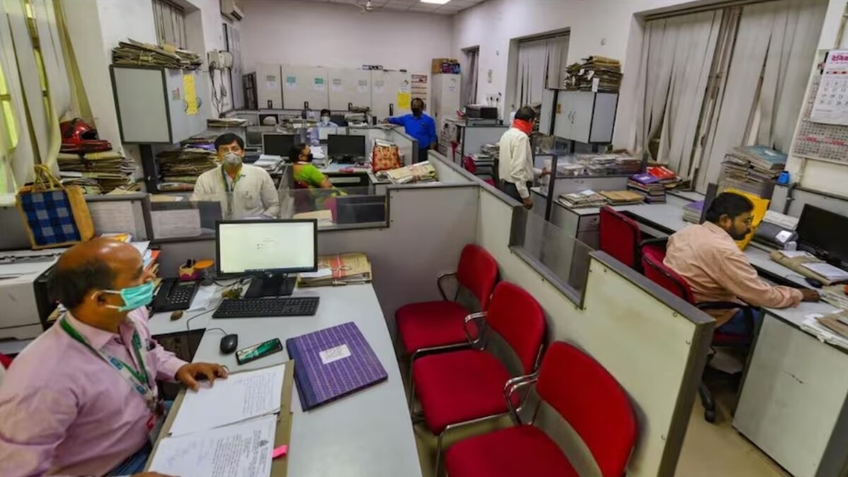 For central government employees, the salary account will remain zero-balance while offering concessional rates on home, education, vehicle and personal loans.