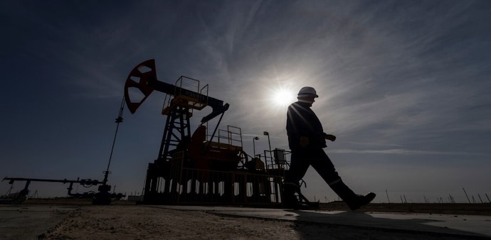 On Tuesday, shares of ONGC rose 1.02% to settle at Rs 248.05 on the BSE. On Tuesday, shares of ONGC rose 1.02% to settle at Rs 248.05 on the BSE.
