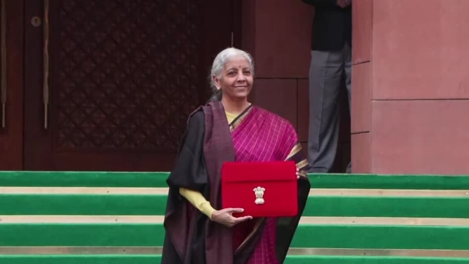 The 16th Finance Commission was set up on December 31, 2023 to decide on the devolution of tax revenue between the Centre and the states for the period from April 1, 2026 to March 31, 2031. The 16th Finance Commission was set up on December 31, 2023 to decide on the devolution of tax revenue between the Centre and the states for the period from April 1, 2026 to March 31, 2031.