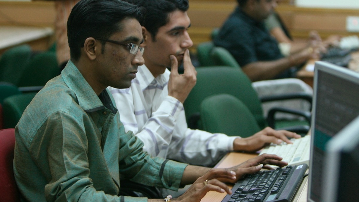 Zen Technologies share price falls