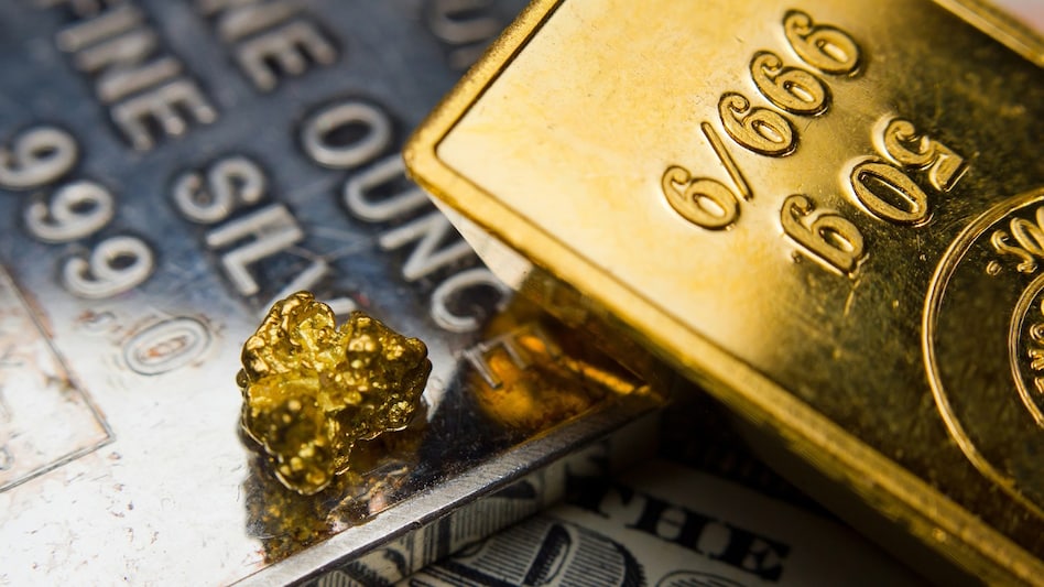 In the near term, UBS expects gold to consolidate in the $4,500–$4,800 range due to positioning, thinner liquidity and higher COMEX margin requirements. In the near term, UBS expects gold to consolidate in the $4,500–$4,800 range due to positioning, thinner liquidity and higher COMEX margin requirements.