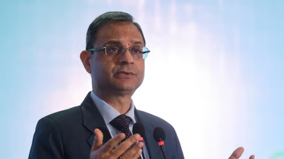 RBI MPC: New GDP and inflation series will be out in a few days, says Governor Sanjay Malhotra RBI MPC: New GDP and inflation series will be out in a few days, says Governor Sanjay Malhotra