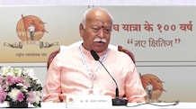 'If 1.25 crore Hindus there stay and fight, Hindus worldwide will help': RSS chief's message on Bangladesh violence 'All Hindus across the world will help': Mohan Bhagwat on Bangladesh violence