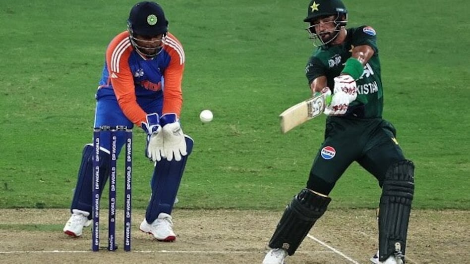 The unprecedented last-minute rush can be explained by a lot of back and forth between both teams and their respective boards. The unprecedented last-minute rush can be explained by a lot of back and forth between both teams and their respective boards.