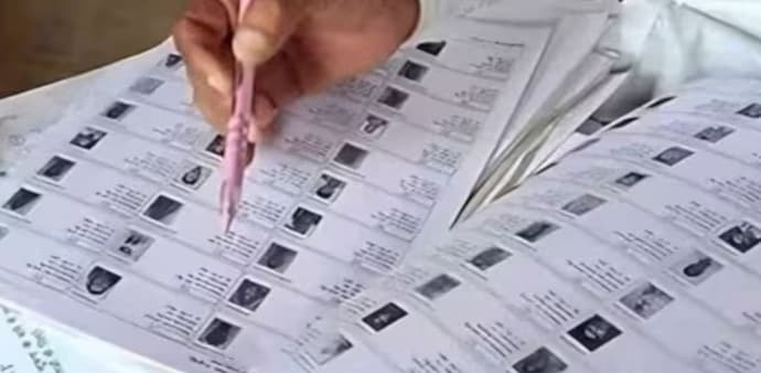 New voter list drive from April: Here are the 22 states on EC’s radar New voter list drive from April: Here are the 22 states on EC’s radar
