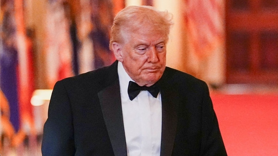 Supreme Court ruling forces US to stop collecting Trump-era import tariffs Supreme Court ruling forces US to stop collecting Trump-era import tariffs