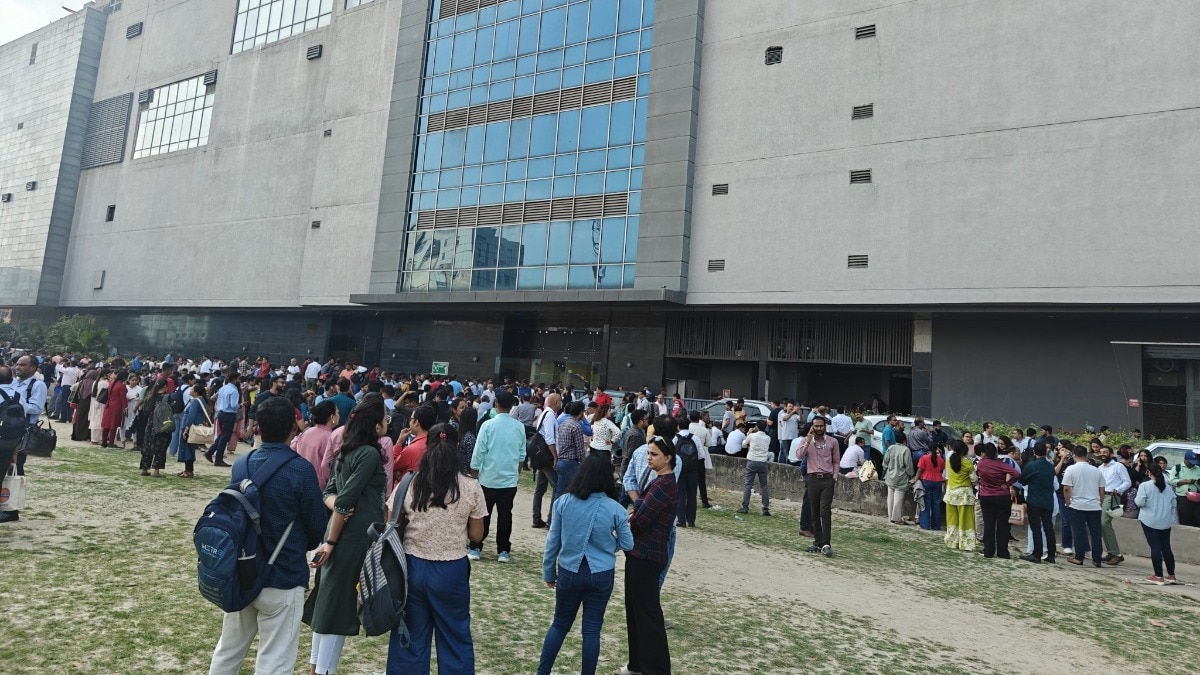 Kolkata earthquake: City struck by strong tremors, offices evacuated. Watch here