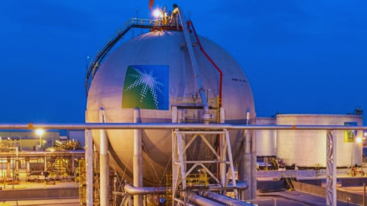 Saudi Arabia's Aramco shuts Ras Tanura refinery after drone strike amid Tehran retaliation