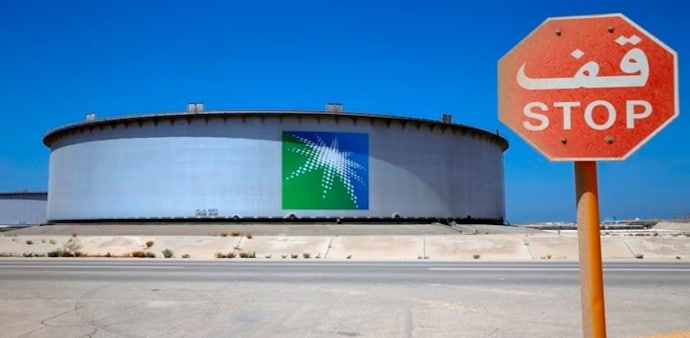 An Aramco tank at Saudi Aramco's Ras Tanura oil refinery and oil terminal in Saudi Arabia. (Photo: Reuters/File) An Aramco tank at Saudi Aramco's Ras Tanura oil refinery and oil terminal in Saudi Arabia. (Photo: Reuters/File)