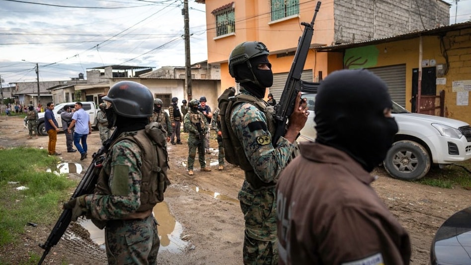 The announcement also comes three months after Washington temporarily deployed Air Force personnel to the former US base in the port city of Manta. The announcement also comes three months after Washington temporarily deployed Air Force personnel to the former US base in the port city of Manta.