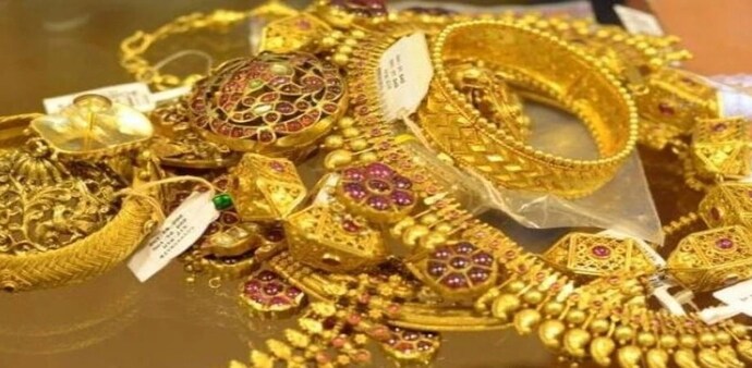 Gold price falls Gold price falls