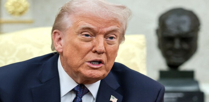 Commenting on Iranian attacks on Gulf Arab states, Trump said Tehran “made a terrible mistake when they attacked them” and described the affected countries as “doing unbelievable.” Commenting on Iranian attacks on Gulf Arab states, Trump said Tehran “made a terrible mistake when they attacked them” and described the affected countries as “doing unbelievable.”