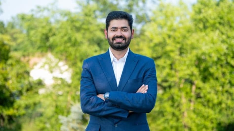 Supreet Nagi, an Information Technology Leader with over 20 years of distinguished experience Supreet Nagi, an Information Technology Leader with over 20 years of distinguished experience