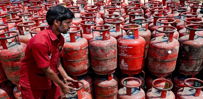 The government, however, continues to offer subsidies under schemes such as Pradhan Mantri Ujjwala Yojana (PMUY), helping reduce the effective cost for eligible households. The government, however, continues to offer subsidies under schemes such as Pradhan Mantri Ujjwala Yojana (PMUY), helping reduce the effective cost for eligible households.