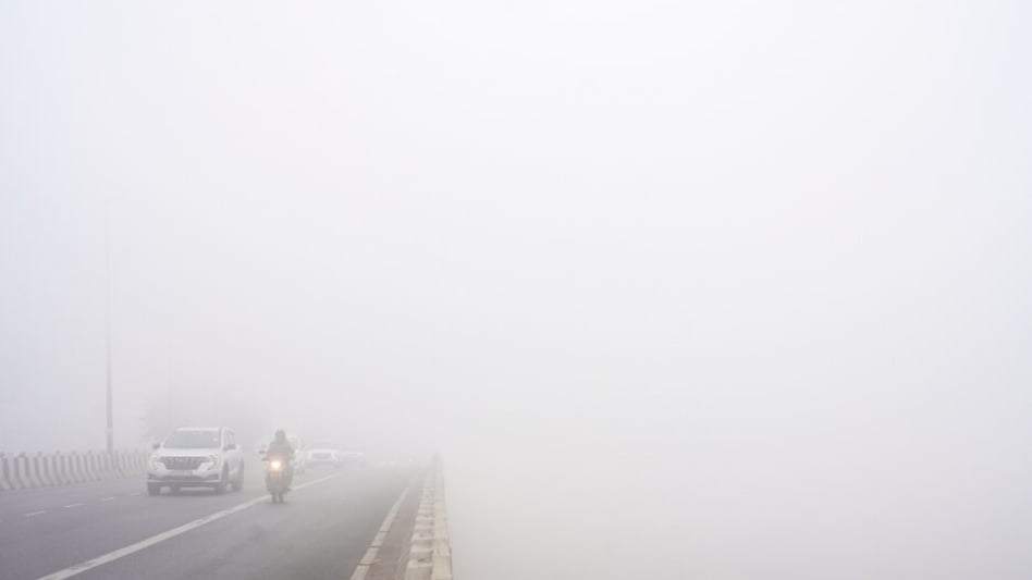 On Friday, the Safdarjung station recorded a maximum temperature of 21.7 degrees Celsius, 9.6 degrees below normal, marking the coldest March day since March 8, 2020 On Friday, the Safdarjung station recorded a maximum temperature of 21.7 degrees Celsius, 9.6 degrees below normal, marking the coldest March day since March 8, 2020