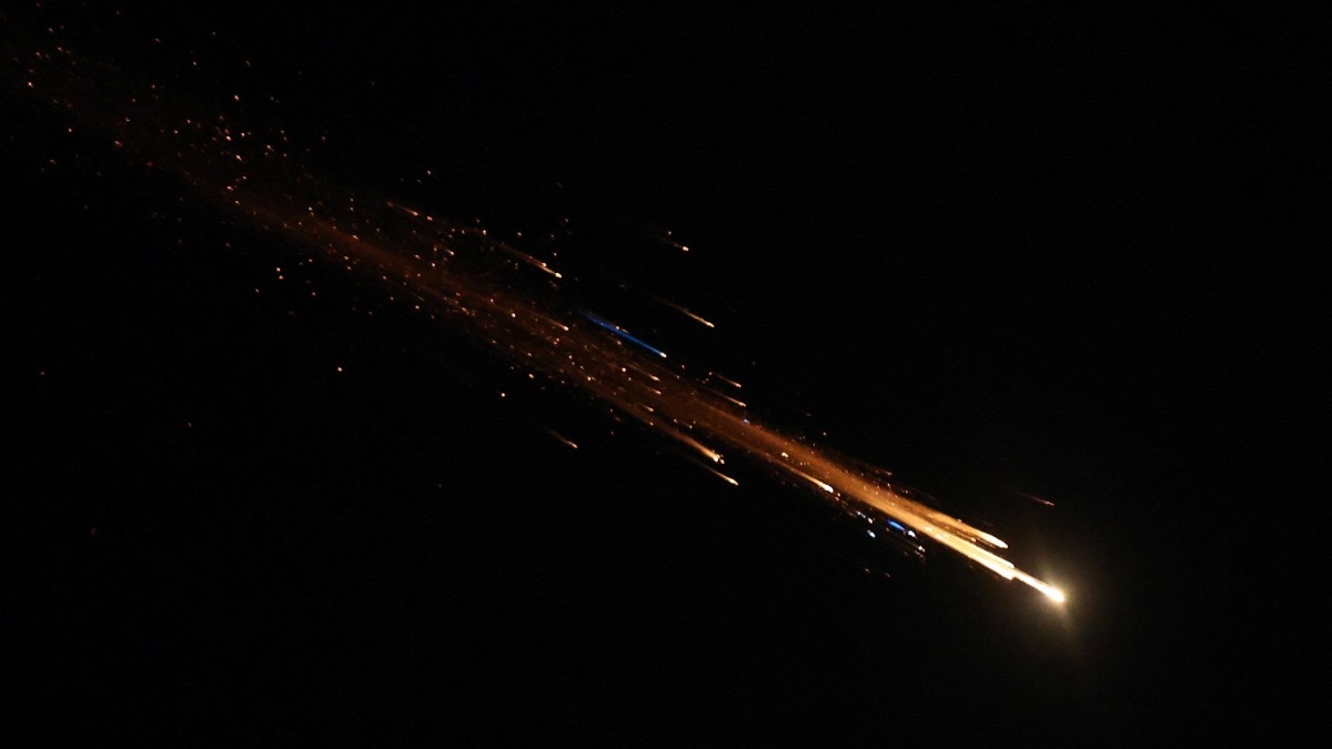 Iran claims direct missile hit on Dimona nuclear site