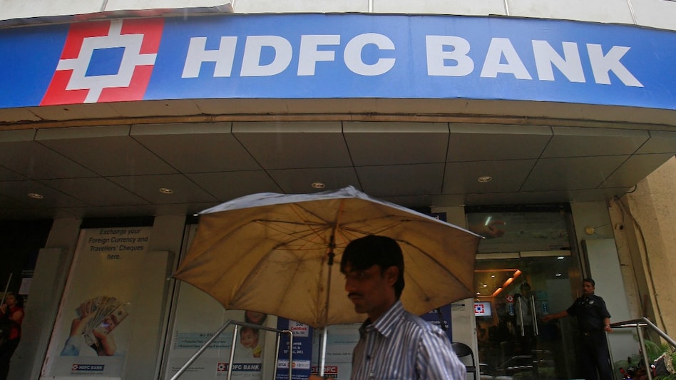 At 9:28 am, shares of HDFC Bank rose 1.91% to Rs 757.95 on BSE against their previous close of 743.75 apiece. The stock snapped its four-day losing run, during which it had declined nearly 12% over the same period. At 9:28 am, shares of HDFC Bank rose 1.91% to Rs 757.95 on BSE against their previous close of 743.75 apiece. The stock snapped its four-day losing run, during which it had declined nearly 12% over the same period.