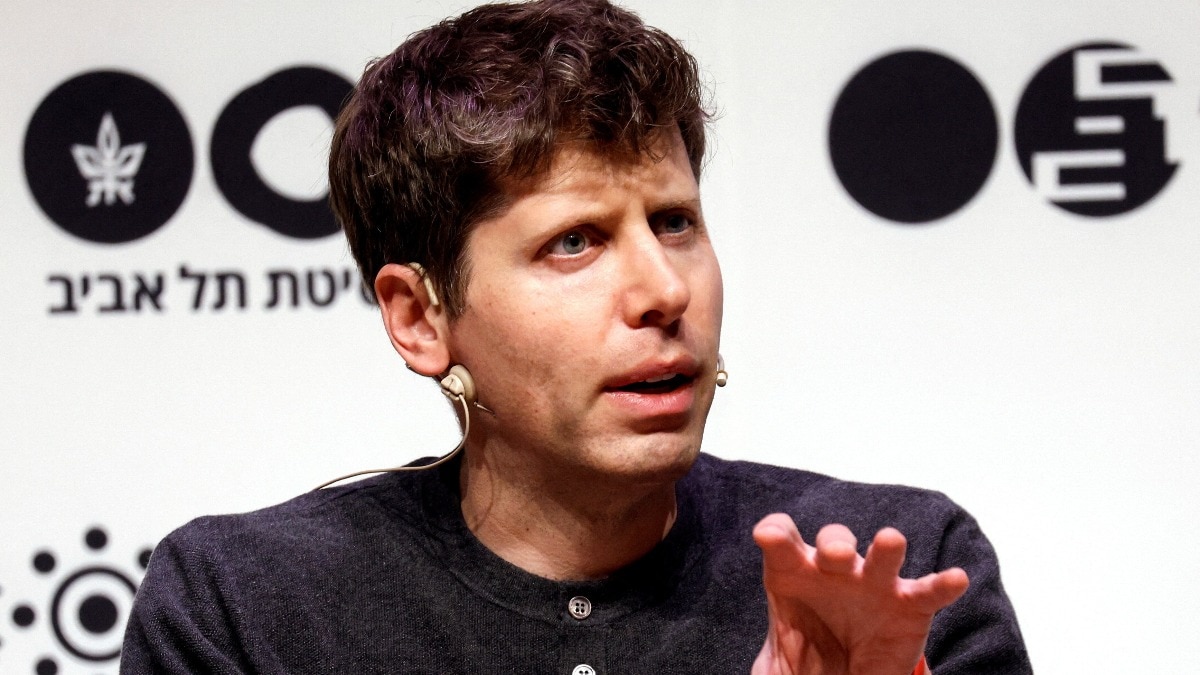 Sam Altman Steps Down from Helion Board as Strategic Partnership Unfolds