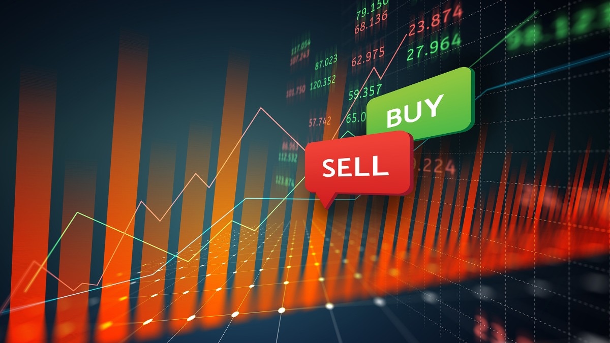 For HDFC Bank, Axis maintained a ‘Buy’ recommendation, with a target price of Rs 1,020 on the stock.