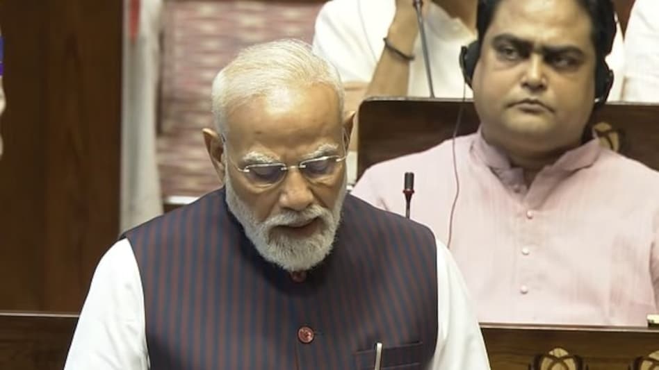 PM Modi added that the government is trying to procure gas and crude oil from all possible sources, and these efforts will continue in the coming days. PM Modi added that the government is trying to procure gas and crude oil from all possible sources, and these efforts will continue in the coming days.
