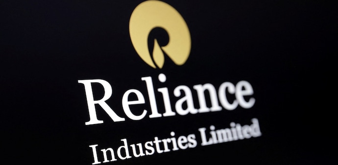Reliance taps Iranian crude as US eases sanctions for 30 days Reliance taps Iranian crude as US eases sanctions for 30 days